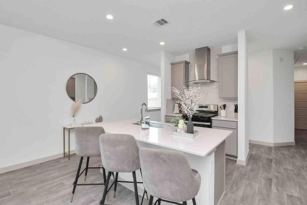 4Bedroom Escape - Near Med Center With Backyard ฮูสตัน ภายนอก รูปภาพ