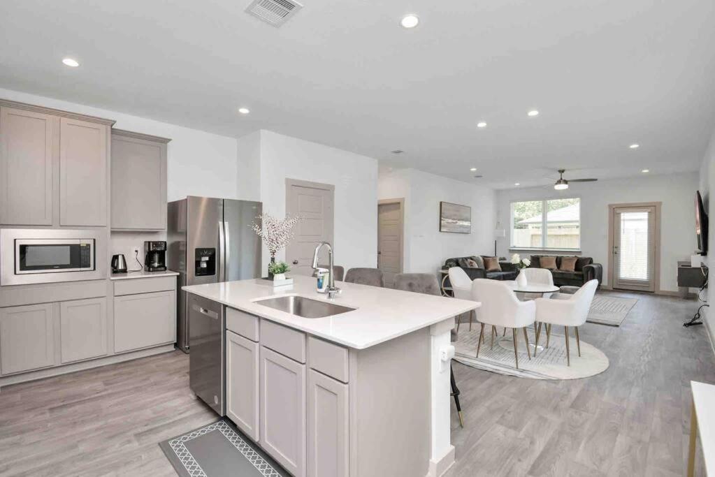 4Bedroom Escape - Near Med Center With Backyard ฮูสตัน ภายนอก รูปภาพ