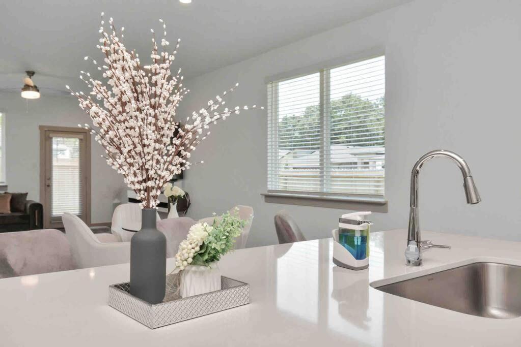4Bedroom Escape - Near Med Center With Backyard ฮูสตัน ภายนอก รูปภาพ