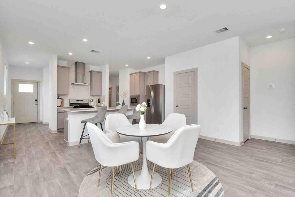 4Bedroom Escape - Near Med Center With Backyard ฮูสตัน ภายนอก รูปภาพ